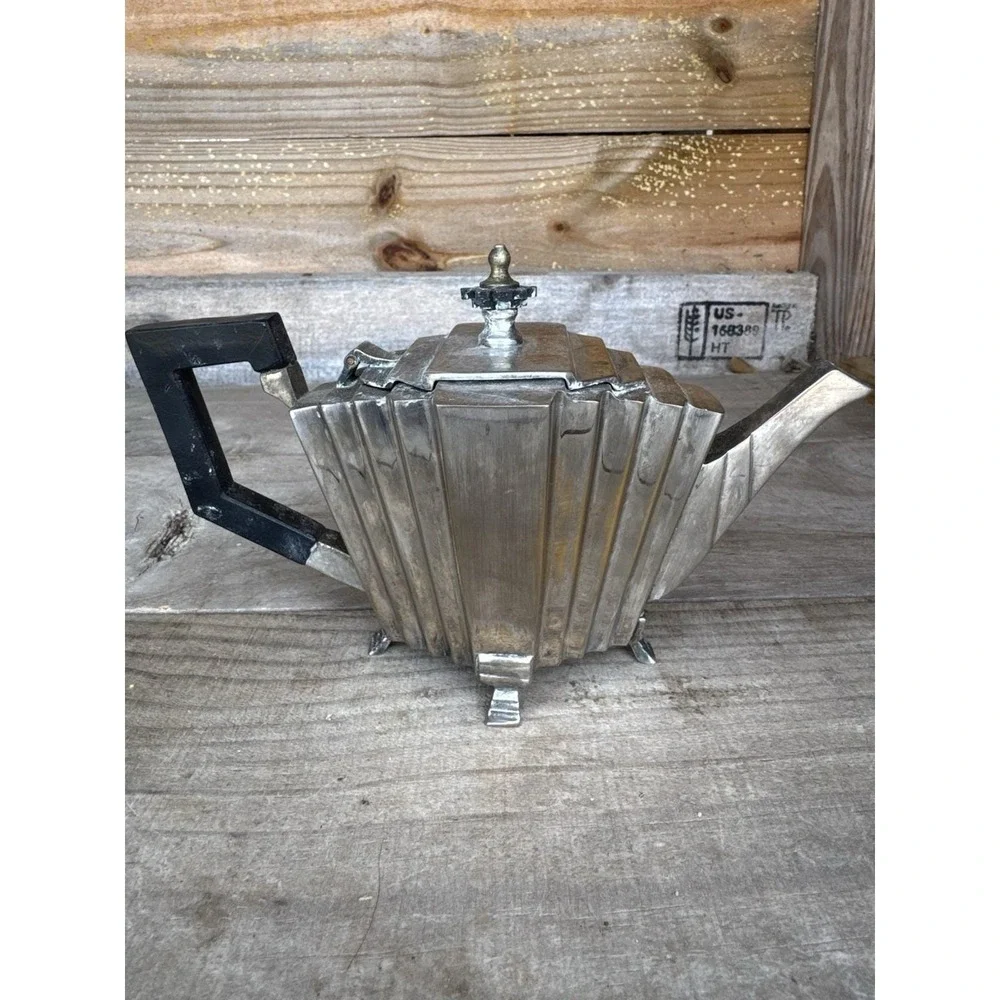Antique Art Deco Stylish Silverplate‎ Teapot with Ebony Handle